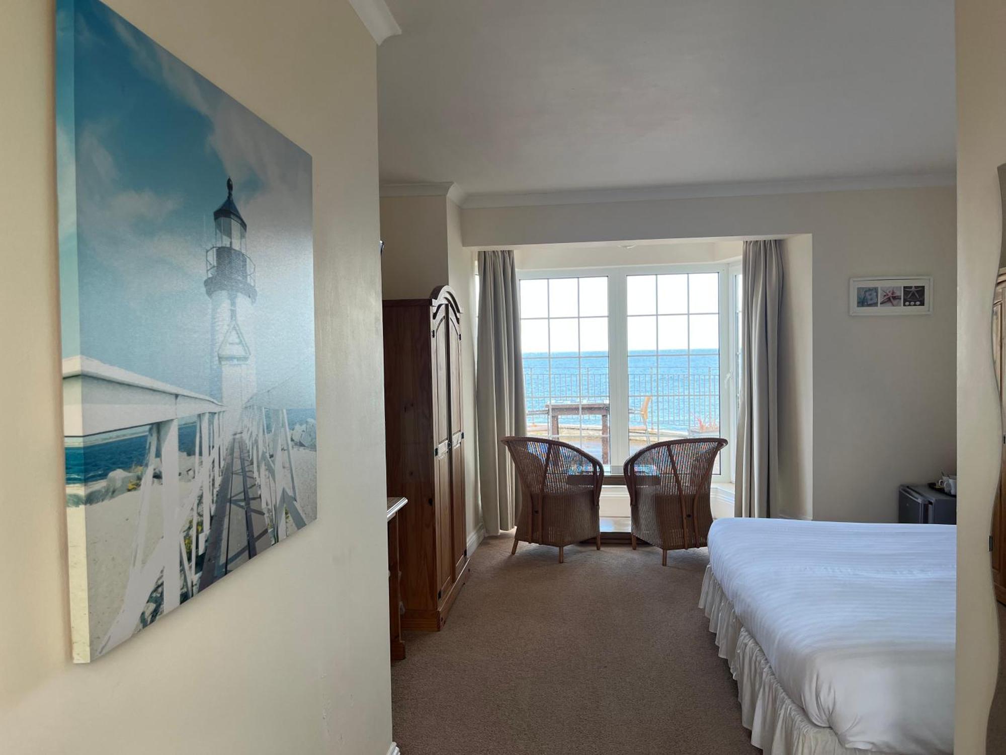 The Prince Of Wales Hotel St Ouen's Eksteriør billede