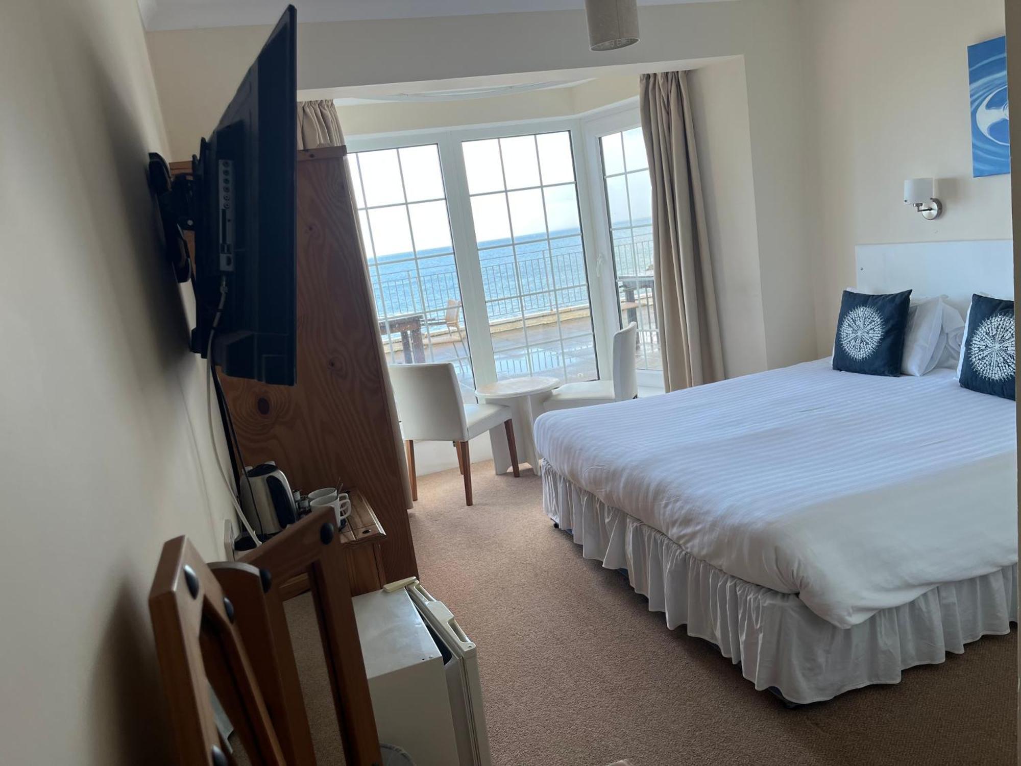 The Prince Of Wales Hotel St Ouen's Eksteriør billede