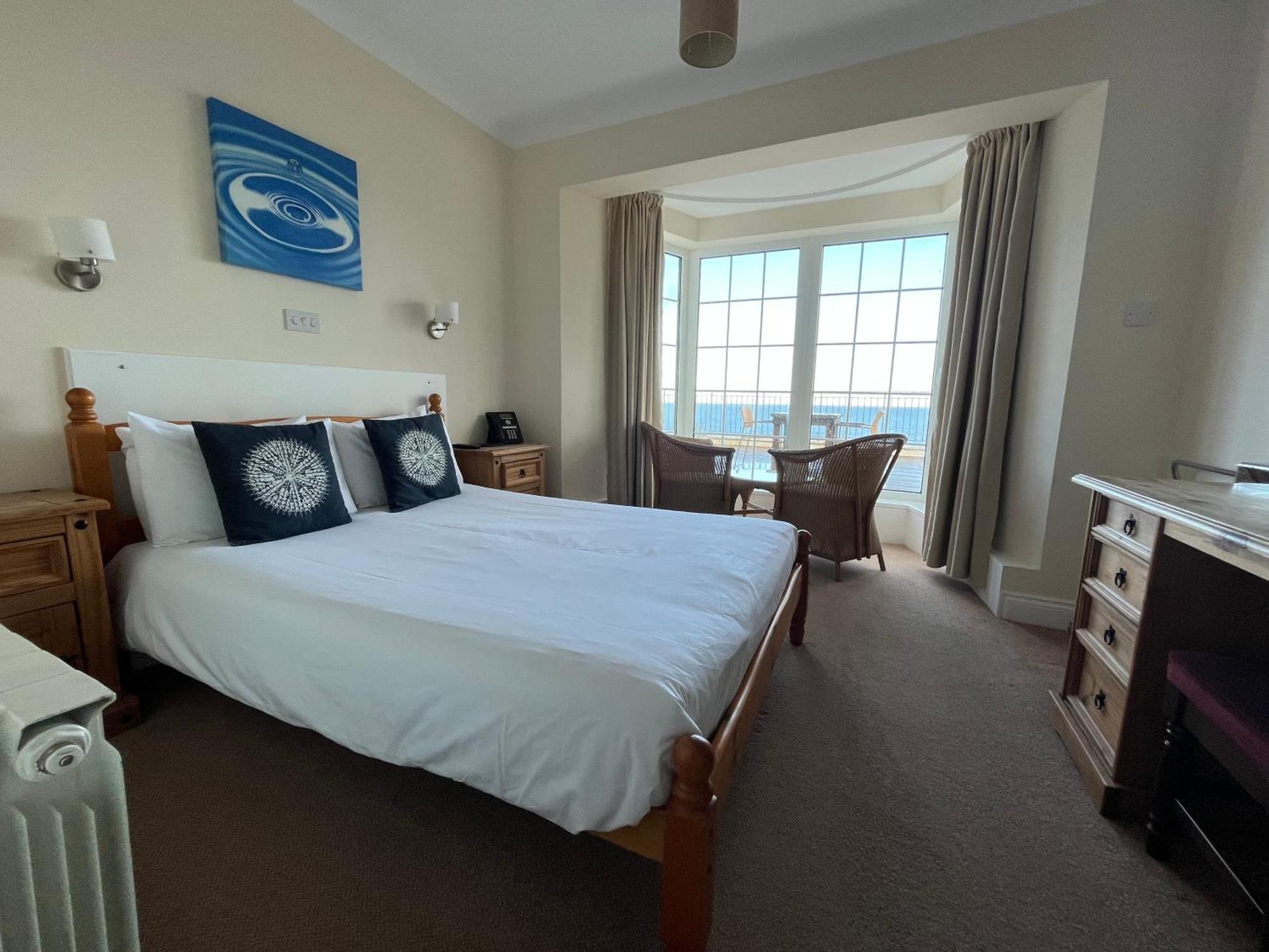 The Prince Of Wales Hotel St Ouen's Eksteriør billede