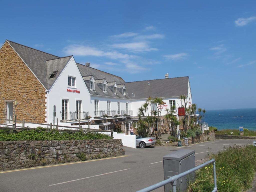 The Prince Of Wales Hotel St Ouen's Eksteriør billede